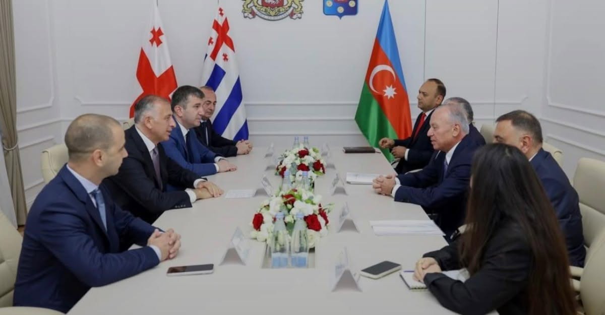Azərbaycan Respublikası Konstitusiya Məhkəməsinin nümayəndə heyəti Gürcüstanın Batumi şəhərində işgüzar səfərdə olub.