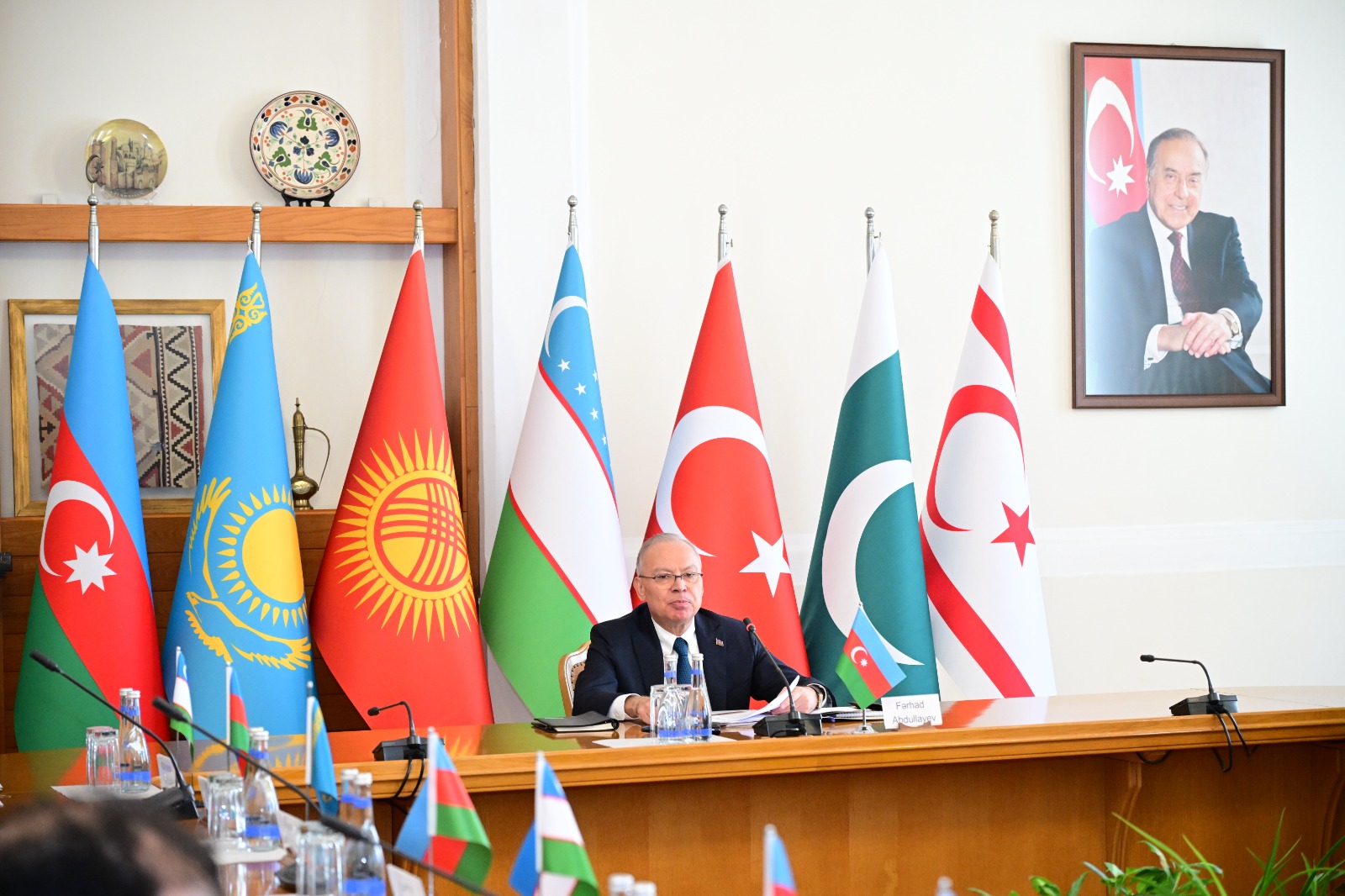 Konstitusiya Məhkəməsində dəyirmi masa keçirilib